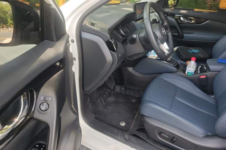 Used Nissan Qashqai 2025 Honor 2.0L CVT XV+ Leading Edition Driver Seat