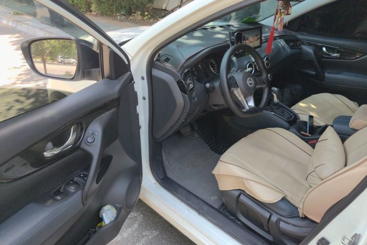 Used Nissan Qashqai 2025 Honor 2.0L CVT XV Genuine Edition Driver Seat