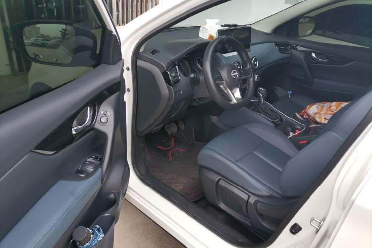 Used Nissan Qashqai 2025 Honor 2.0L CVT XV Genuine Edition Driver Seat