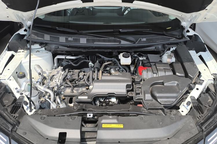 Used Nissan Qashqai 2025 Facelifted Honor 2.0L CVT XV Genuine Edition Engine Bay