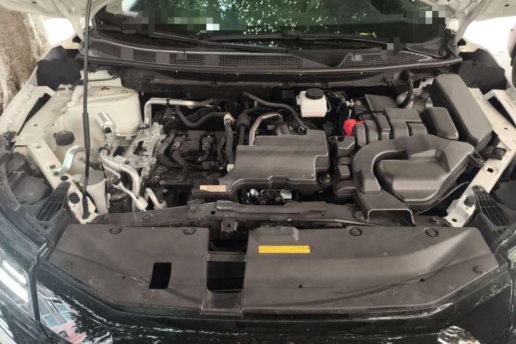 Used Nissan Qashqai 2025 Honor 2.0L CVT XV Genuine Edition Engine Bay