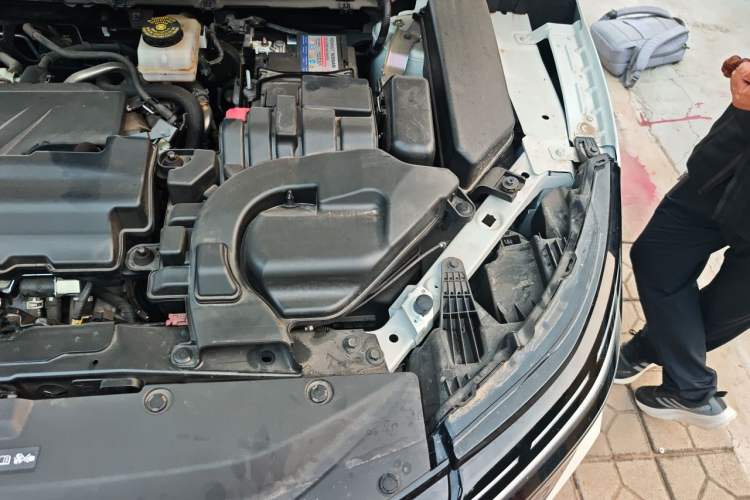 Used Nissan Qashqai 2025 Honor 2.0L CVT XV+ Leading Edition Engine Bay Left