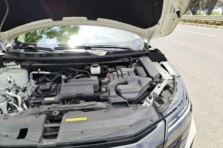 Used Nissan Qashqai 2025 Honor 2.0L CVT XV+ Leading Edition Engine Bay Left