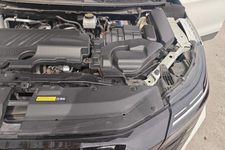 Used Nissan Qashqai 2025 Honor 2.0L CVT XV Genuine Edition Engine Bay Left