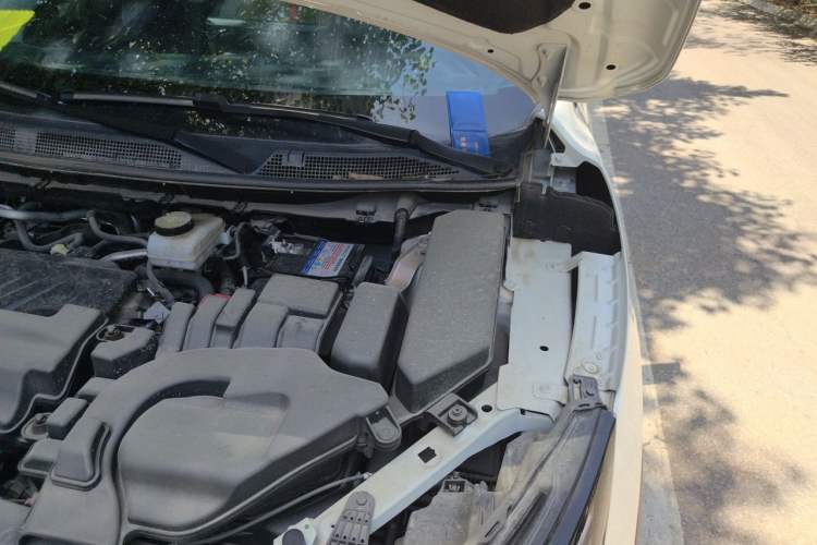 Used Nissan Qashqai 2025 Honor 2.0L CVT XV Genuine Edition Engine Bay Left