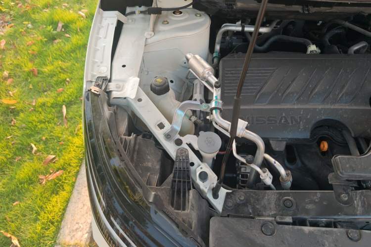 Used Nissan Qashqai 2025 Honor 2.0L CVT XV Genuine Edition Engine Bay Right