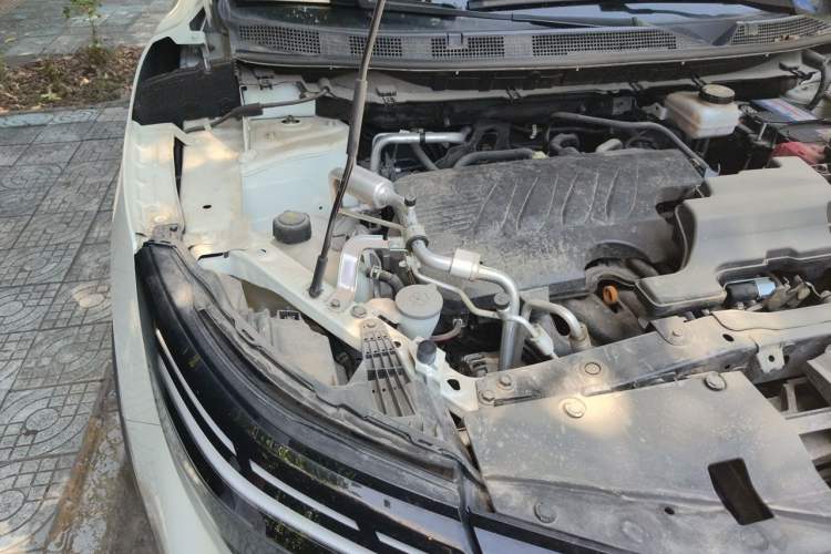 Used Nissan Qashqai 2025 Honor 2.0L CVT XV Genuine Edition Engine Bay Right