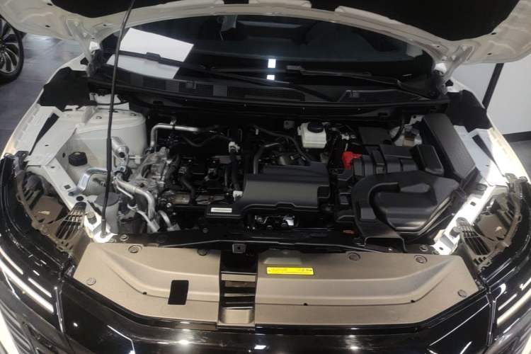 Used Nissan Qashqai 2025 Facelifted Honor 2.0L CVT XV+ Leading Edition Engine Bay