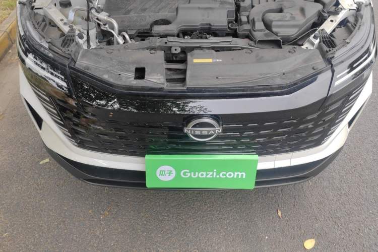 Used Nissan Qashqai 2025 Honor 2.0L CVT XV Genuine Edition Engine Bay