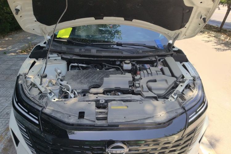 Used Nissan Qashqai 2025 Honor 2.0L CVT XV Genuine Edition Engine Bay