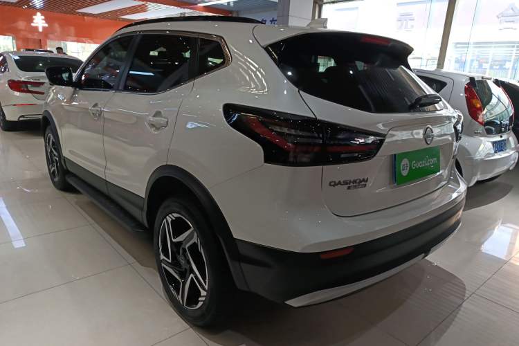 Used Nissan Qashqai 2025 Facelifted Honor 2.0L CVT XV+ Leading Edition Exterior 2