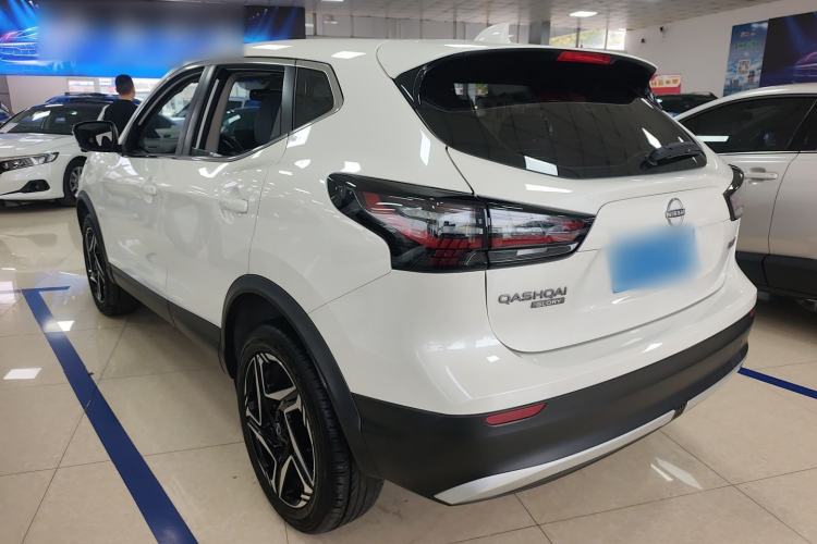 Used Nissan Qashqai 2025 Facelifted Honor 2.0L CVT XV+ Leading Edition Exterior 2