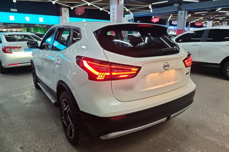 Used Nissan Qashqai 2025 Honor 2.0L CVT XV+ Leading Edition Exterior 2