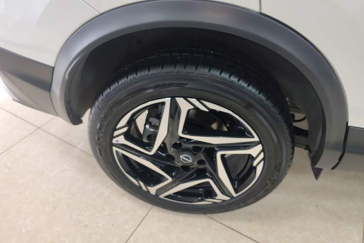 Used Nissan Qashqai 2025 Facelifted Honor 2.0L CVT XV+ Leading Edition Exterior 5