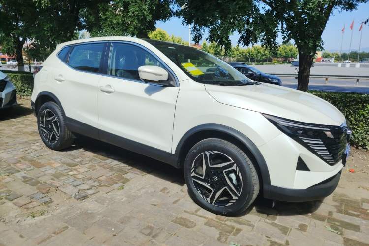 Used Nissan Qashqai 2025 Honor 2.0L CVT XV+ Leading Edition Exterior 5