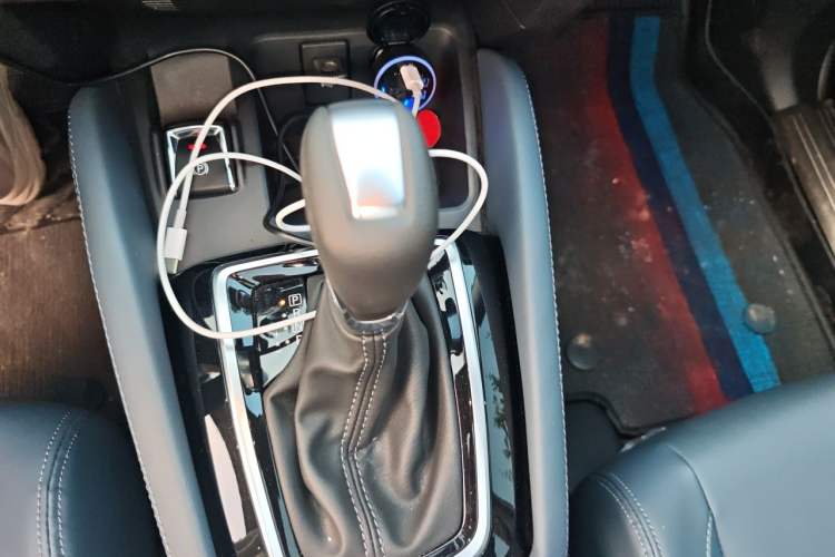Used Nissan Qashqai 2025 Honor 2.0L CVT XV+ Leading Edition Gear Lever