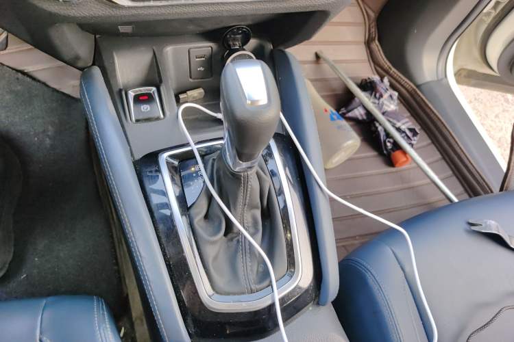 Used Nissan Qashqai 2025 Honor 2.0L CVT XV Genuine Edition Gear Lever