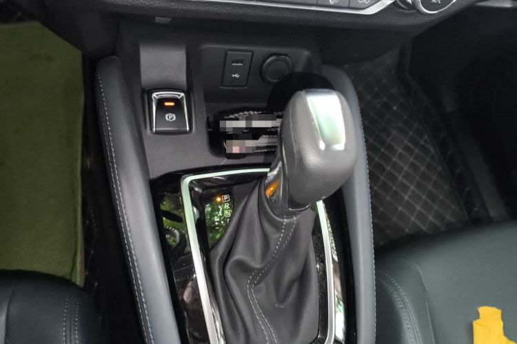 Used Nissan Qashqai 2025 Honor 2.0L CVT XV Genuine Edition Gear Lever