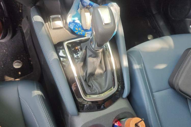 Used Nissan Qashqai 2025 Honor 2.0L CVT XV+ Leading Edition Gear Lever