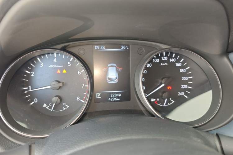 Used Nissan Qashqai 2025 Honor 2.0L CVT XV Genuine Edition Instrument Cluster