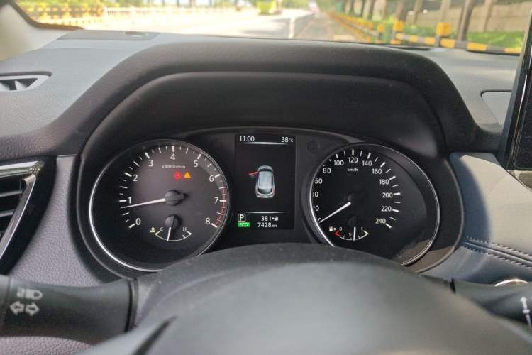 Used Nissan Qashqai 2025 Honor 2.0L CVT XV+ Leading Edition Instrument Cluster