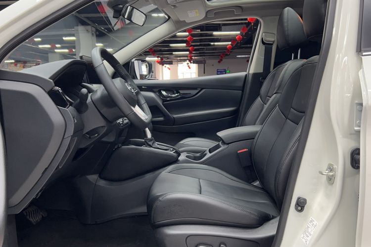 Used Nissan Qashqai 2025 Honor 2.0L CVT XV+ Leading Edition Interior 2
