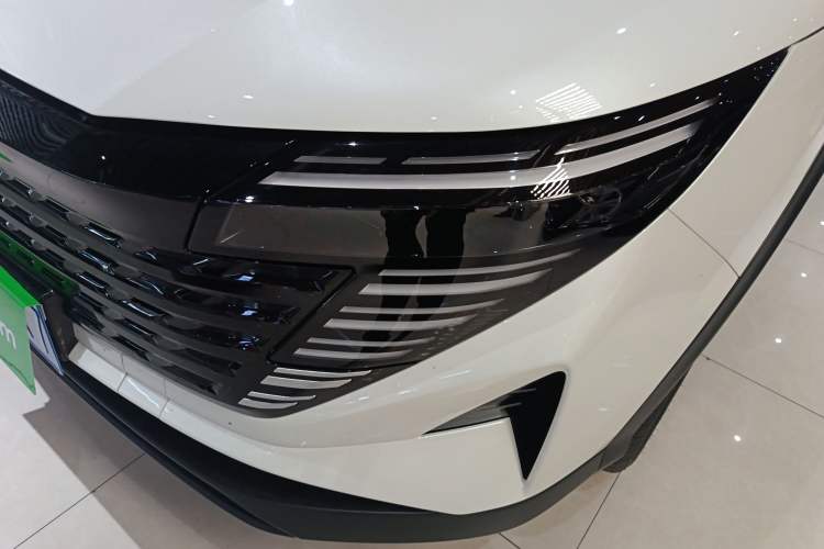 Used Nissan Qashqai 2025 Facelifted Honor 2.0L CVT XV+ Leading Edition Left Front Headlight