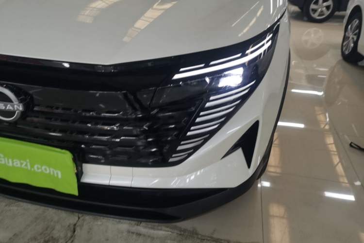 Used Nissan Qashqai 2025 Facelifted Honor 2.0L CVT XV Genuine Edition Left Front Headlight