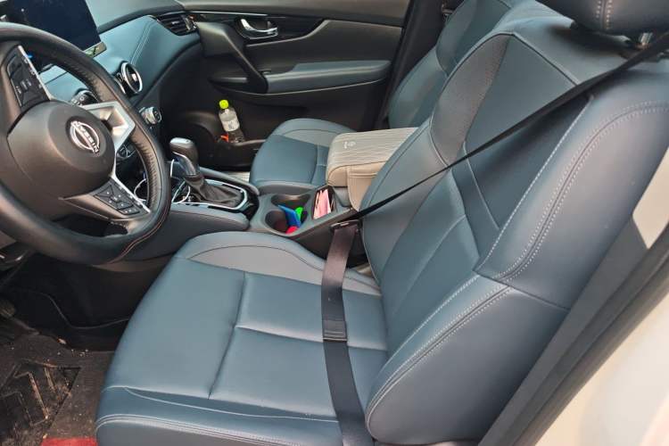 Used Nissan Qashqai 2025 Honor 2.0L CVT XV+ Leading Edition Left Front Seat