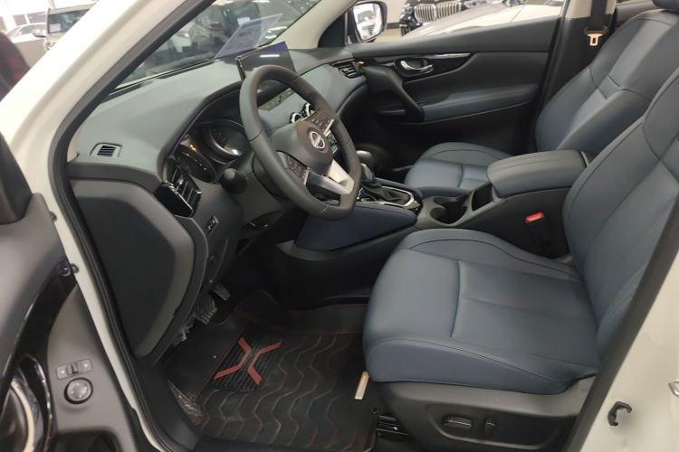 Used Nissan Qashqai 2025 Facelifted Honor 2.0L CVT XV+ Leading Edition Left Front Seat