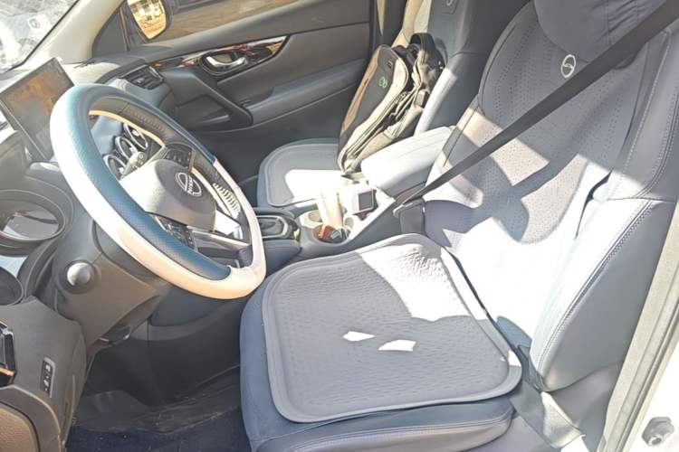 Used Nissan Qashqai 2025 Honor 2.0L CVT XV+ Leading Edition Left Front Seat
