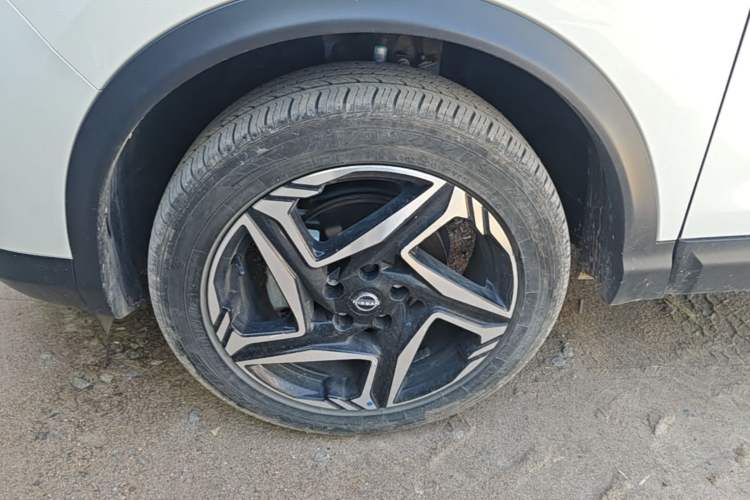 Used Nissan Qashqai 2025 Honor 2.0L CVT XV+ Leading Edition Left Front Wheel Hub