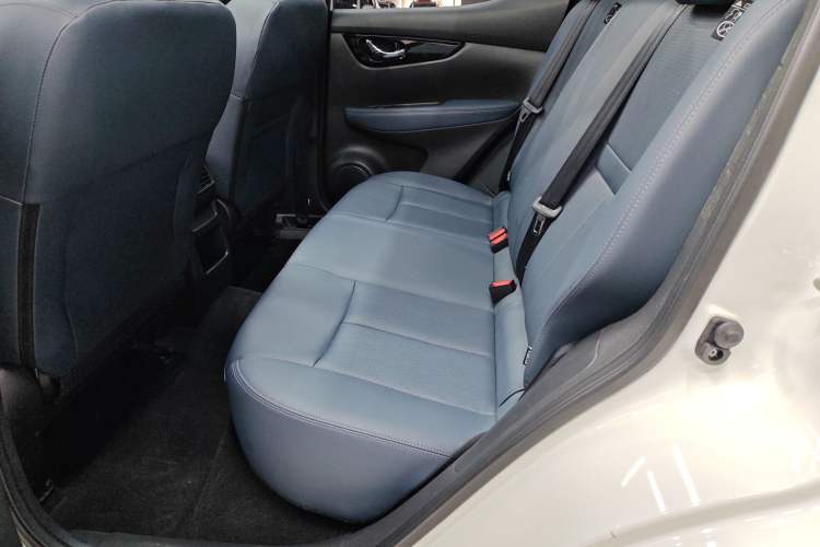 Used Nissan Qashqai 2025 Honor 2.0L CVT XV+ Leading Edition Left Rear Seat