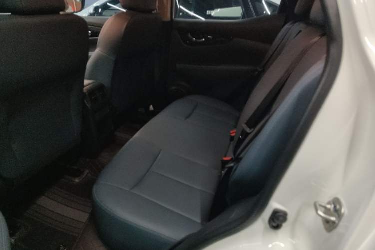 Used Nissan Qashqai 2025 Honor 2.0L CVT XV Genuine Edition Left Rear Seat