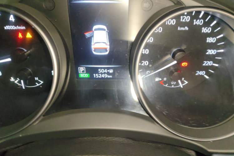 Used Nissan Qashqai 2025 Honor 2.0L CVT XV Genuine Edition Odometer Close Up