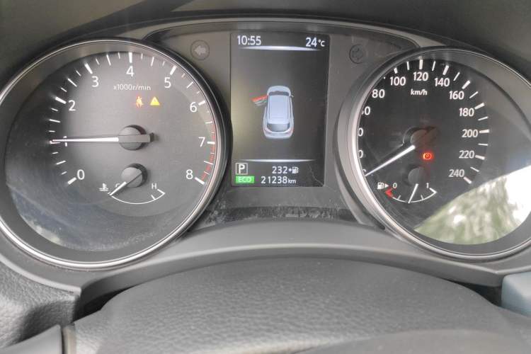 Used Nissan Qashqai 2025 Honor 2.0L CVT XV Genuine Edition Odometer Close Up