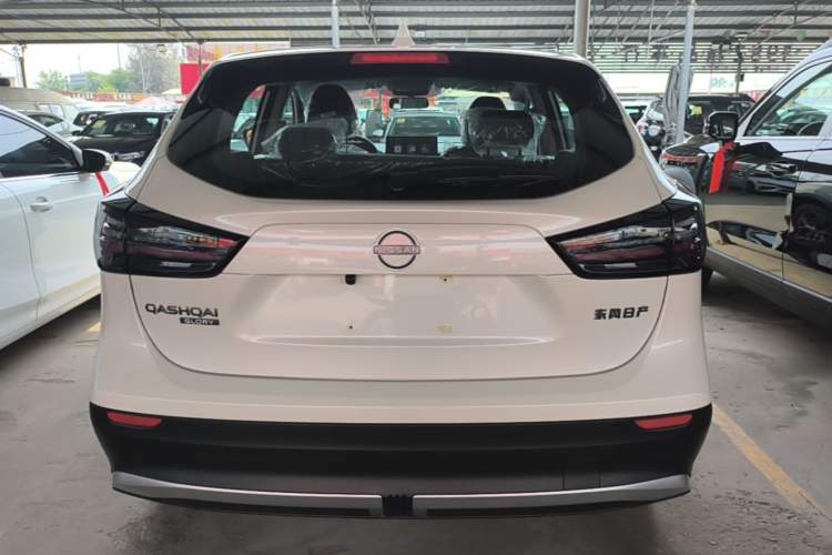 Used Nissan Qashqai 2025 Facelifted Honor 2.0L CVT XV Genuine Edition Rear