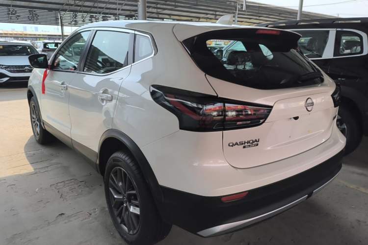 Used Nissan Qashqai 2025 Facelifted Honor 2.0L CVT XV Genuine Edition Rear Left 45 Deg