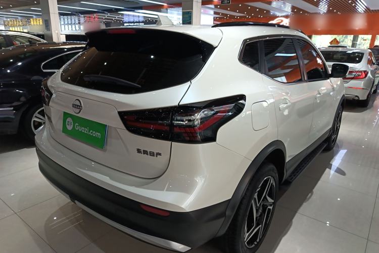 Used Nissan Qashqai 2025 Facelifted Honor 2.0L CVT XV+ Leading Edition Rear Right 45 Deg