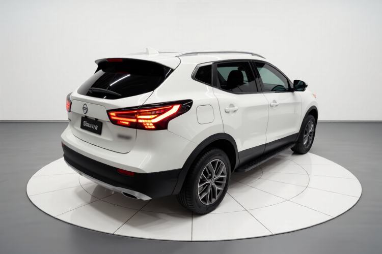 Used Nissan Qashqai 2025 Honor 2.0L CVT XV Genuine Edition Rear Right 45 Deg