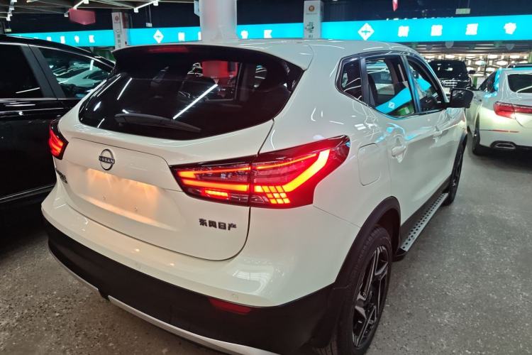 Used Nissan Qashqai 2025 Honor 2.0L CVT XV+ Leading Edition Rear Right 45 Deg