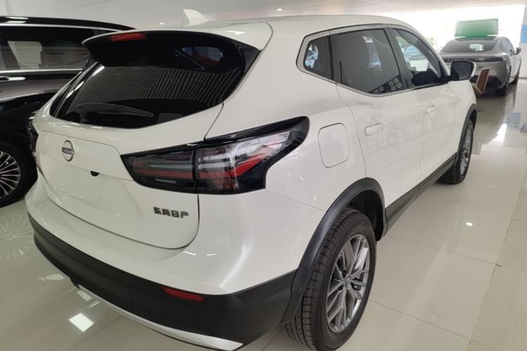 Used Nissan Qashqai 2025 Honor 2.0L CVT XV Genuine Edition Rear Right 45 Deg