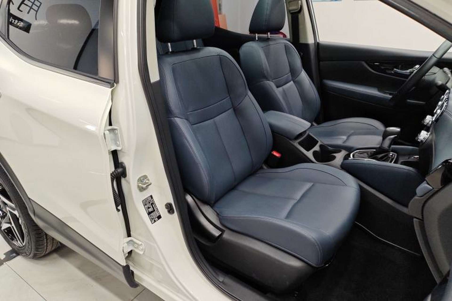 Used Nissan Qashqai 2025 Honor 2.0L CVT XV+ Leading Edition Right Front Seat