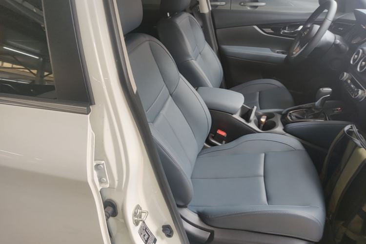 Used Nissan Qashqai 2025 Honor 2.0L CVT XV+ Leading Edition Right Front Seat