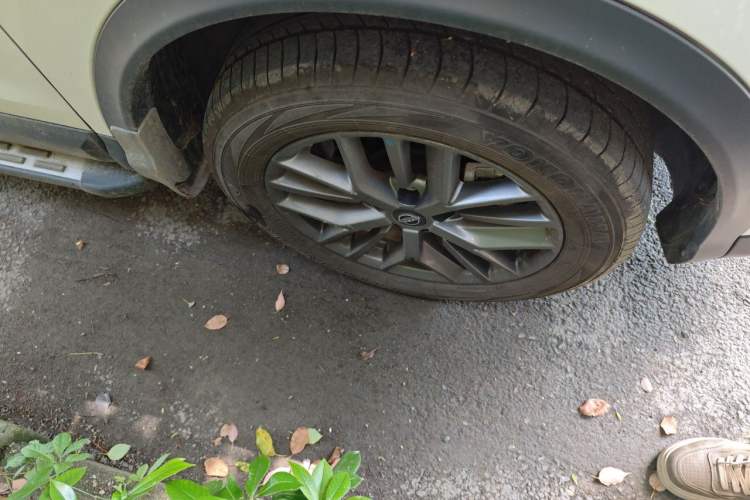 Used Nissan Qashqai 2025 Honor 2.0L CVT XV Genuine Edition Right Front Wheel Hub