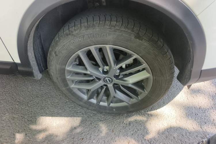 Used Nissan Qashqai 2025 Honor 2.0L CVT XV Genuine Edition Right Front Wheel Hub