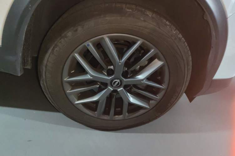Used Nissan Qashqai 2025 Honor 2.0L CVT XV Genuine Edition Right Front Wheel Hub