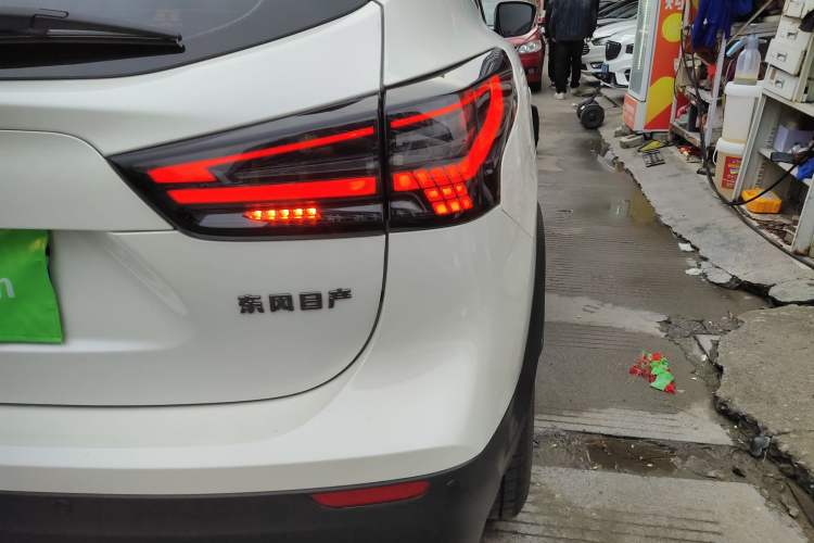 Used Nissan Qashqai 2025 Honor 2.0L CVT XV Genuine Edition Right Rear Taillight