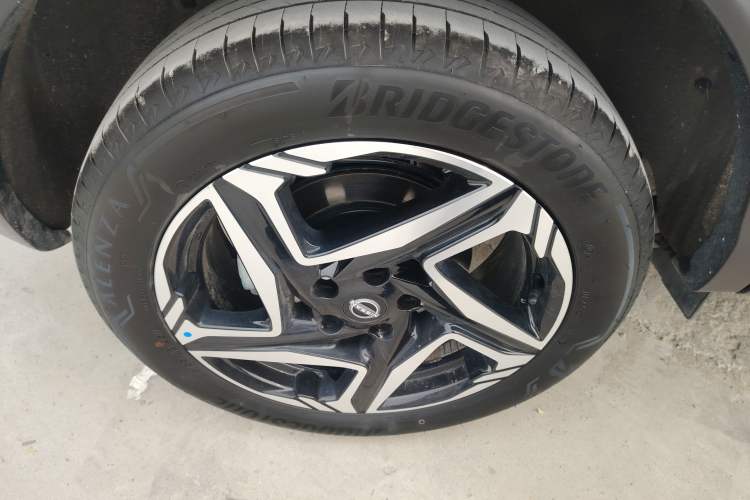 Used Nissan Qashqai 2025 Honor 2.0L CVT XV+ Leading Edition Right Rear Wheel Hub