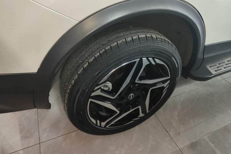 Used Nissan Qashqai 2025 Honor 2.0L CVT XV+ Leading Edition Right Rear Wheel Hub